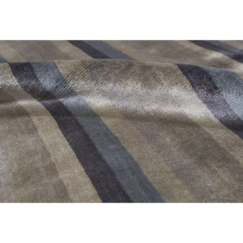 Ecco Gabeh Wool Striped Area Rug