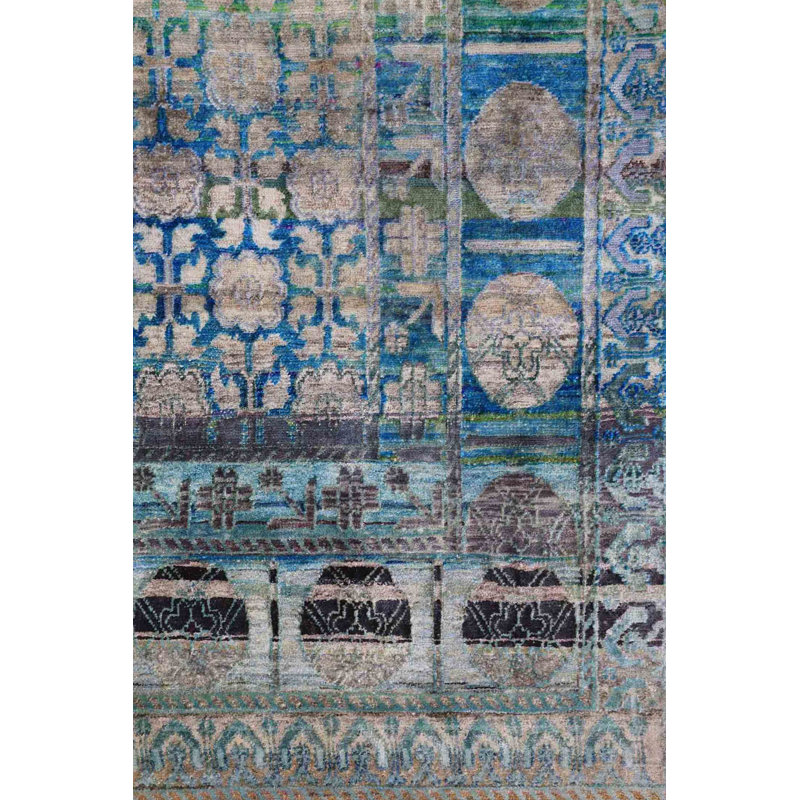 Silk Treasures Geometric Area Rug in Blue