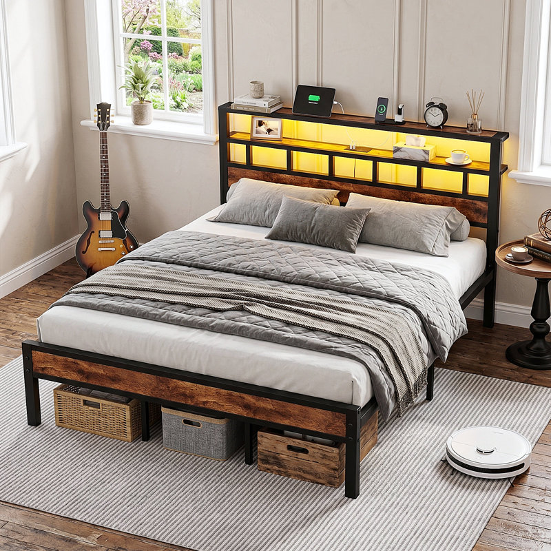 Lit plateforme industriel avec base de recharge et lumières DEL, King, Rustic Brown/Black