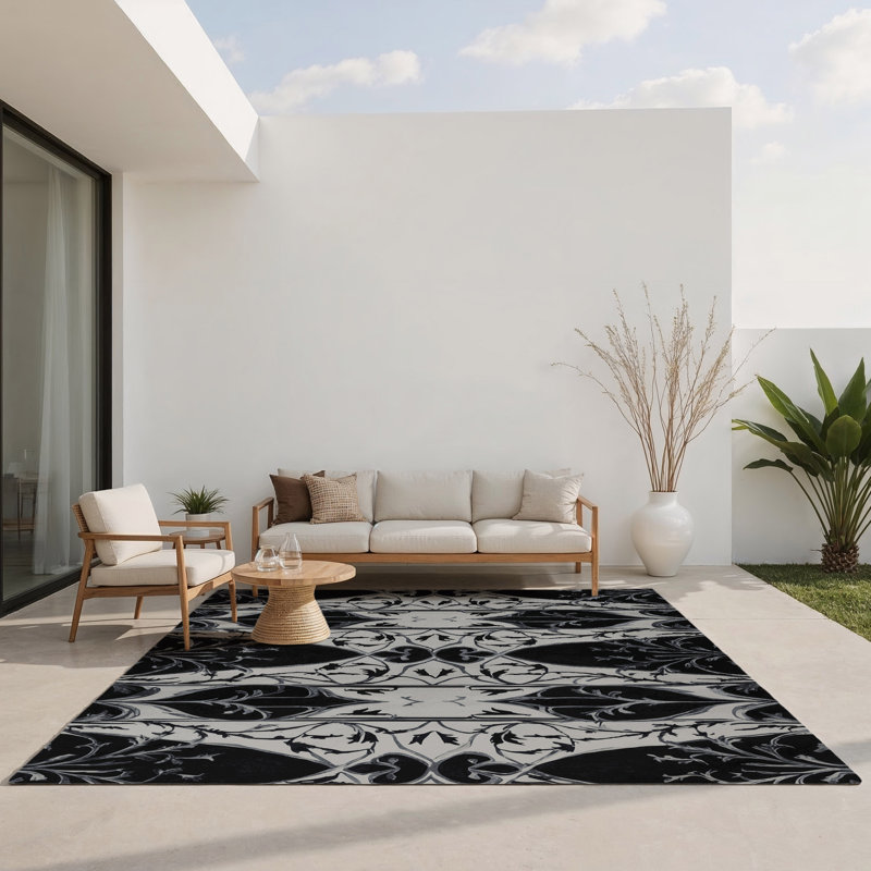 Obsidian Scroll Indoor And Outdoor Area Rug, Rectangle 2' x 3'