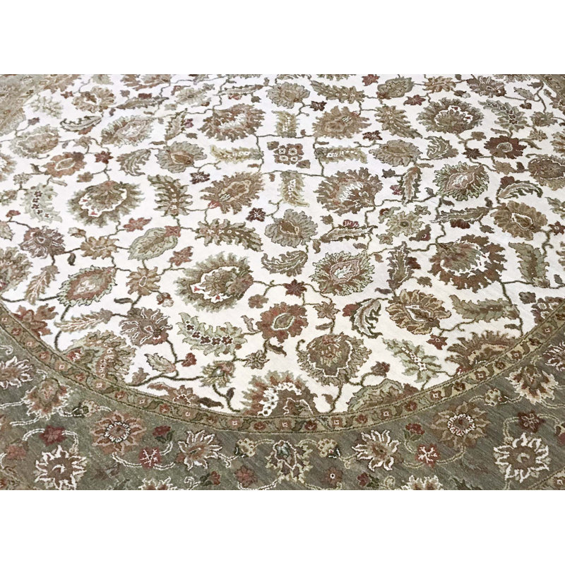 Wool Oriental Area Rug in Ivory/Light Green, Round 8'2"