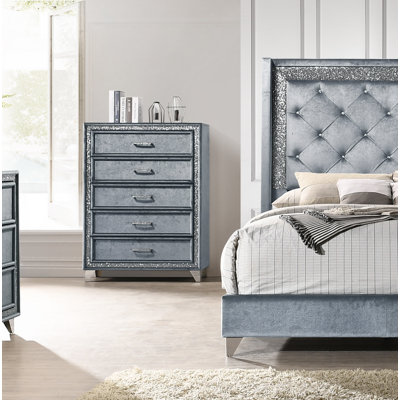 36 " W 5 - Drawer Dresser