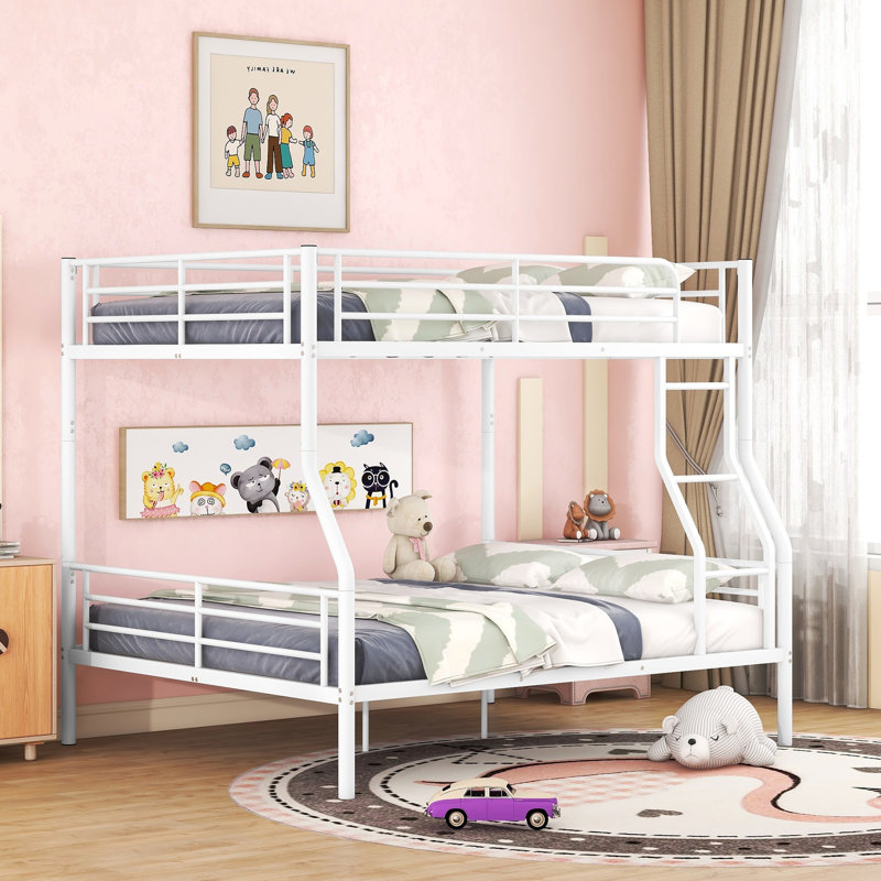 Lit superposé en fer blanc contemporain double au-dessus d'un grand lit - Sécuritaire pour une utilisation dans la chambre à coucher Stable et confortable pour une bonne nuit de sommeil