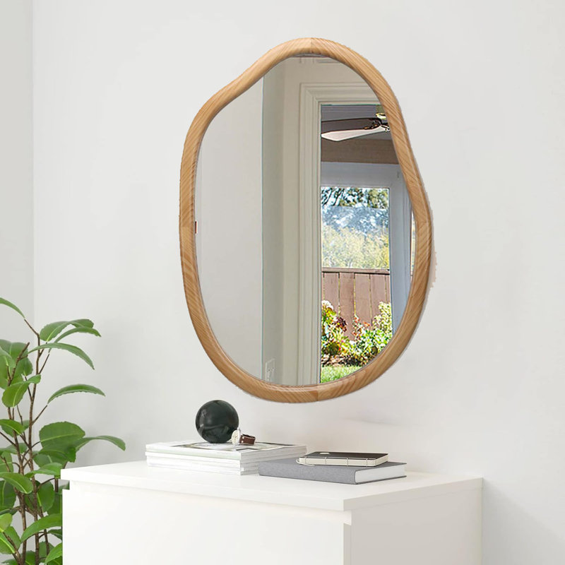 Miroir mural irrégulier pour la décoration de salle de bain, grand miroir de salle de bain moderne à miroir asymétrique en bois, 32 po x 22 po