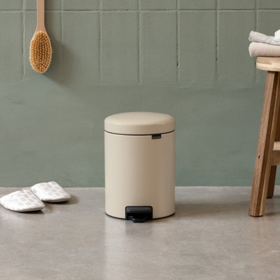 Brabantia NewIcon Step On Trash Can, 0.8 Gallon (3 Liter)