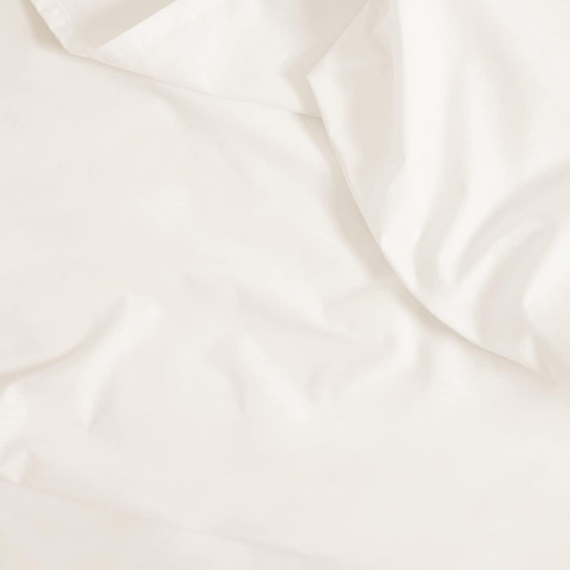 Luxury Percale Pillowcases - Set Of 2, Standard Size In Cream - 100% Long Staple Cotton With Envelope Closure