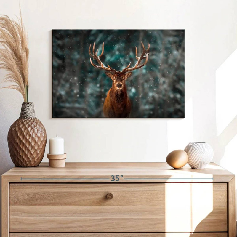 Crowle, le cerf noble des neiges, H 16 po x l 24 po