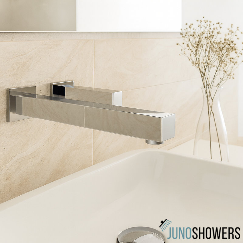 Distributeur de savon automatique Nora au fini mural chromé avec distribution de mousse réglable