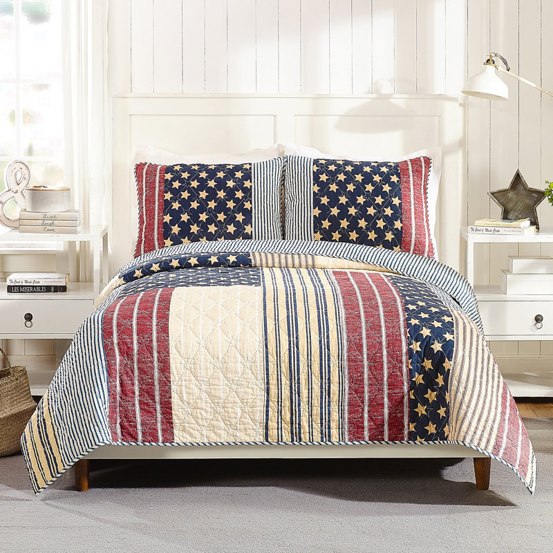 Americana 100% Cotton Patchwork Quilt Set, Twin/Twin XL Quilt + 1 Standard Sham