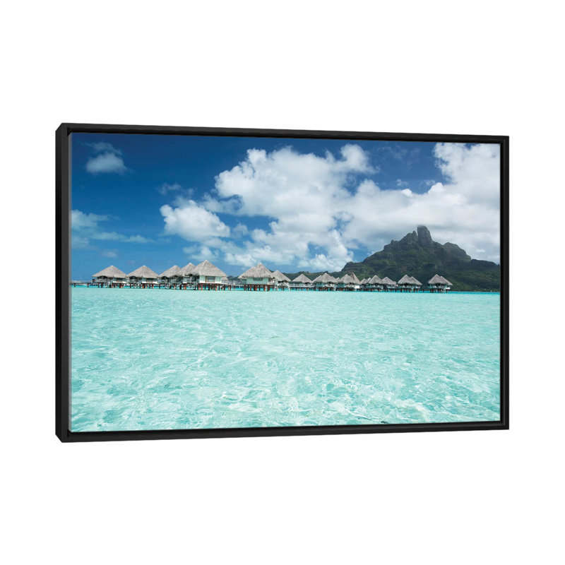 Reproduction de photo sur toile, H 18 po x l 26 po x P 1,5 po, Toile encadrée noire, Pas de tapis