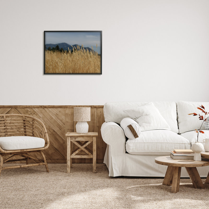 Champ de blé par Sue Schlabach, H 24 po x l 30 po x P 1,5 po, Giclée encadrée noir minuit