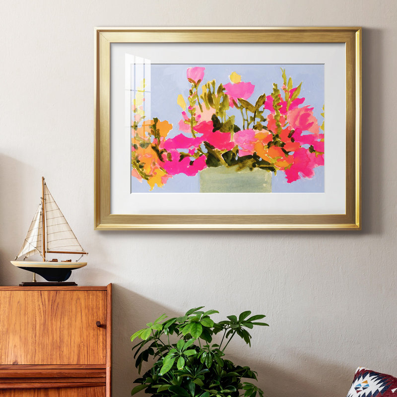 «Saturé Spring Blooms I», reproduction encadrée de qualité supérieure - prête à être accrochée, Or
