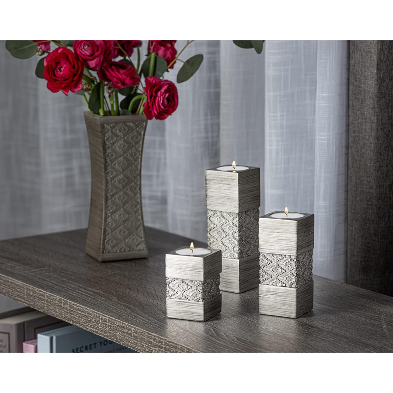 Silver Geometric Patterned Tealight Candle Holder Set