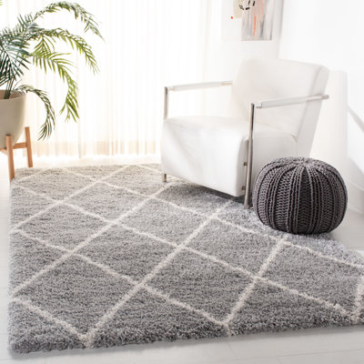 Keana Geometric Gray/Cream Area Rug