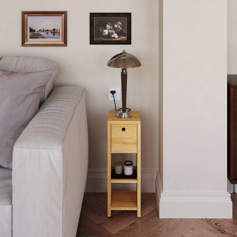 Table de chevet étroite de 7,9 po de largeur avec 1 tiroir et 2 tablettes Vihafa, table de chevet en bois pour la chambre à coucher, table de bout de rangement avec casier ouvert pour le bureau et les petits espaces, assemblage facile (naturel)