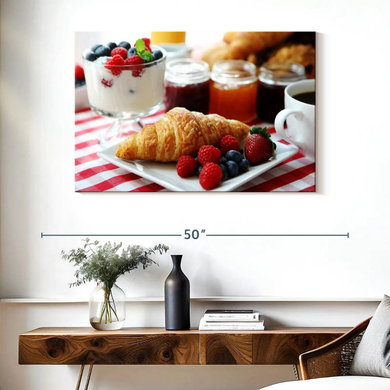 Yarlin Biscotti, 26" H x 39" W