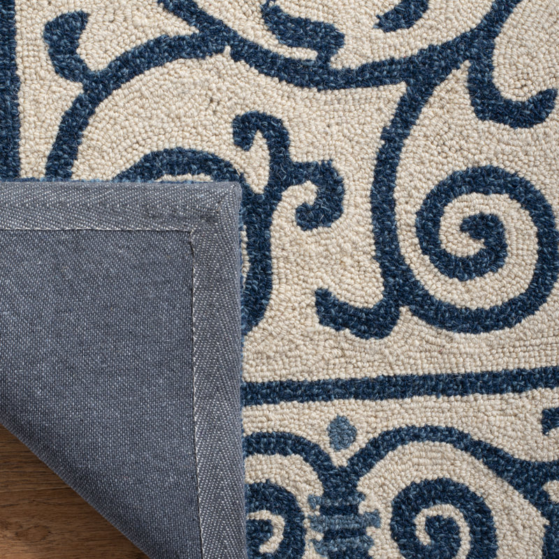 Brayton Hand Hooked Wool Pile Oriental Rug, Rectangle 2'6" x 4'