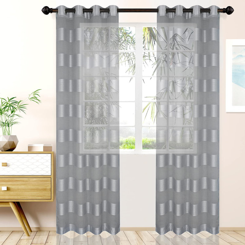 Panneau de rideau transparent rayé avec corde et d'œillets pour la maison Behati Aldin, Graphite, 52 po x 63 po