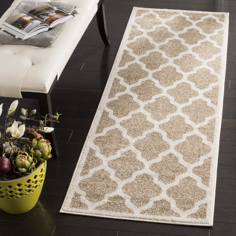 Tapis géométrique Amherst Performance, Tapis de couloir 2 pi 3 po x 7 pi