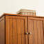 Armoire 8 portes avec 4 tablettes - Solution de rangement élégante pour votre maison