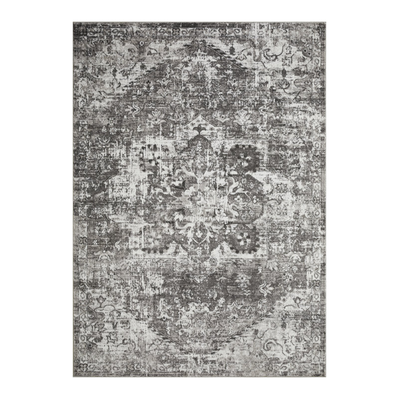Raghdah Oriental Indoor Rug, Rectangle 6'7" x 9'2"