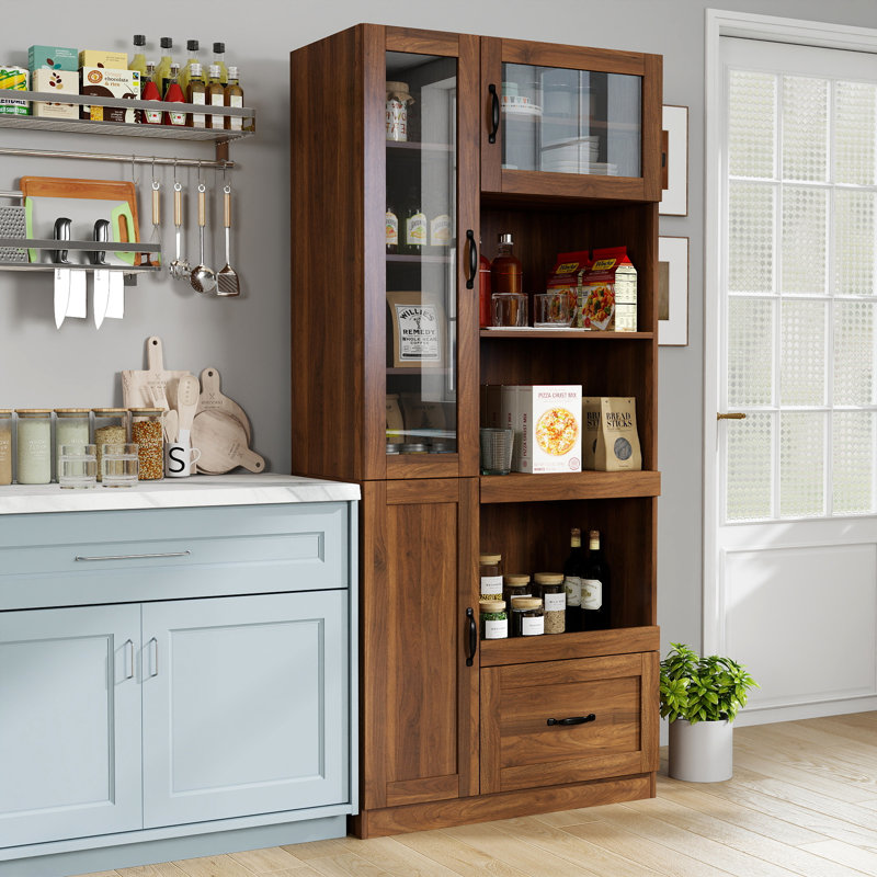 Armoire de cuisine avec huche de cuisine