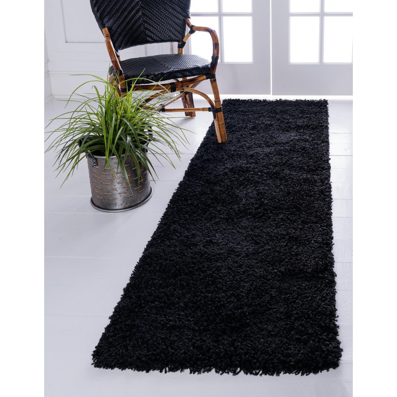Tapis noir de jais Santoshi, Tapis de couloir 2 pi 7 po x 19 pi 8 po, Noir de jais