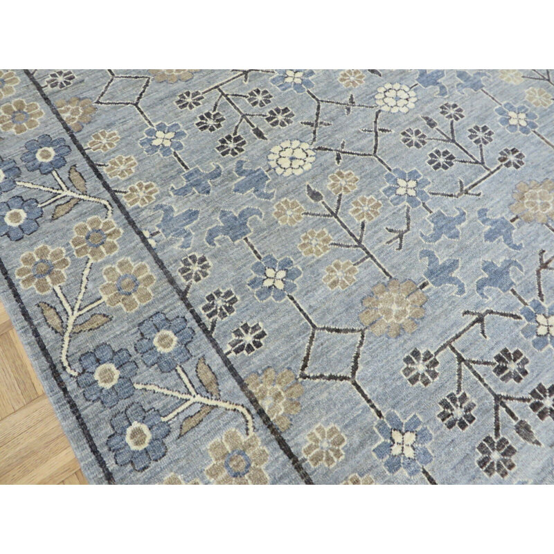 Tapis unique gris de 8 pi x 9 pi 10 po