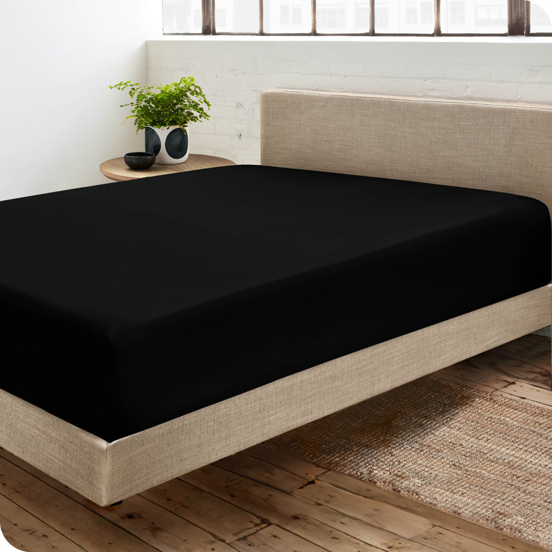 Twin White Ultra-Soft Microfiber Deep Pocket Fitted Sheet