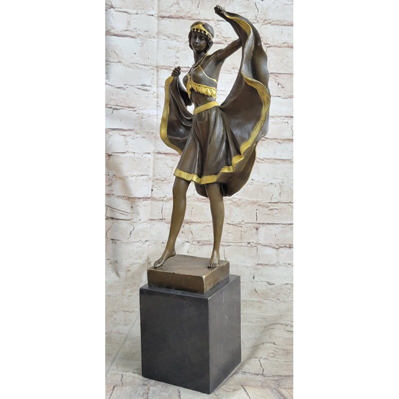 Figurines et sculptures Aulora