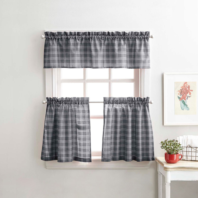 Arde Plaid Tailored Cafe Curtain