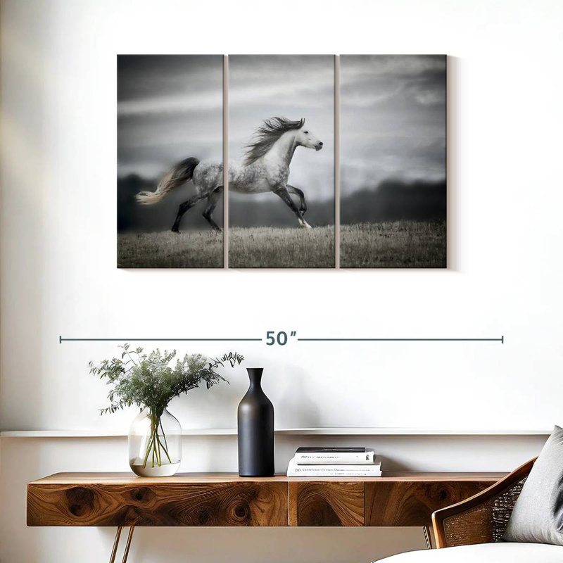 Brampt Wind Blown Mane II, 24" H x 38" W