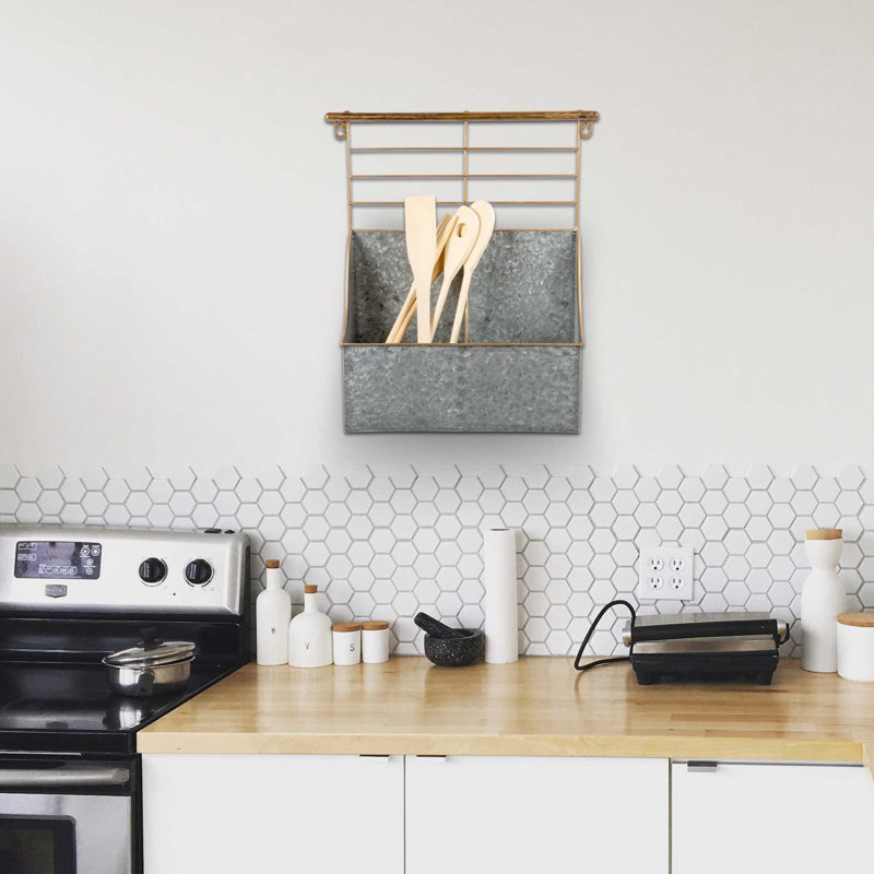 Rangement mural avec panier mural Ryalson