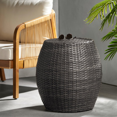 Table d'appoint de patio 14,00 po, gris, configuration en fer, table d'appoint au design innovant pour l'extérieur