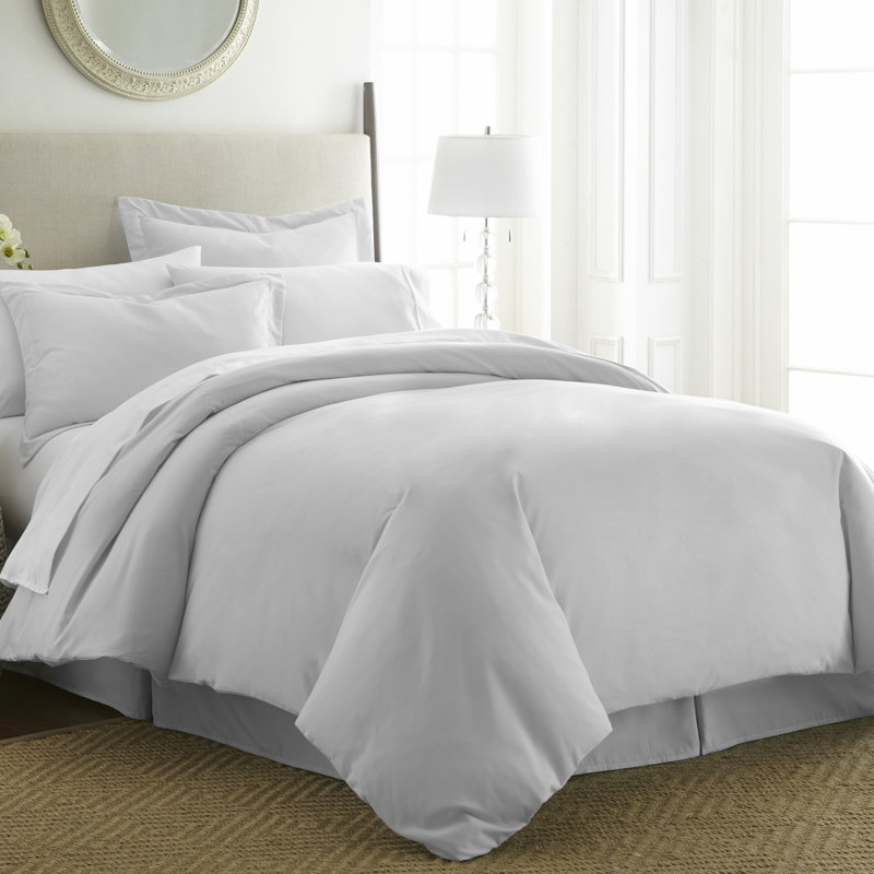 White, King Duvet Cover + 2 Shams
