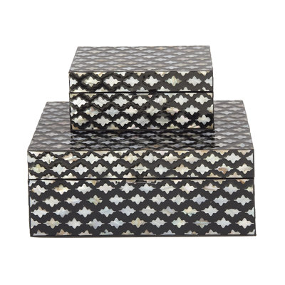 Juliette Mother of Pearl Box Set