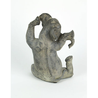 Statuette décorative de table ou d'étagère représentant un éléphant zen pratiquant le yoga, en résine grise ornée de détails faits à la main, 23 cm de haut.