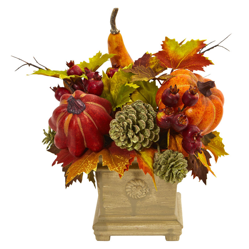Arrangement in Pot