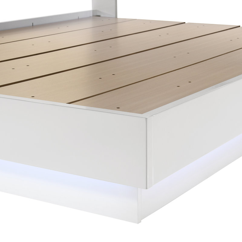 Arielah Panel Bed, Queen