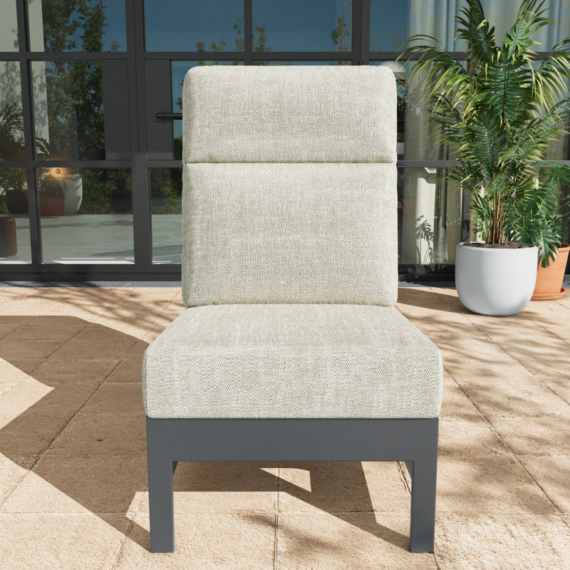 Outdoor Lounge Chair