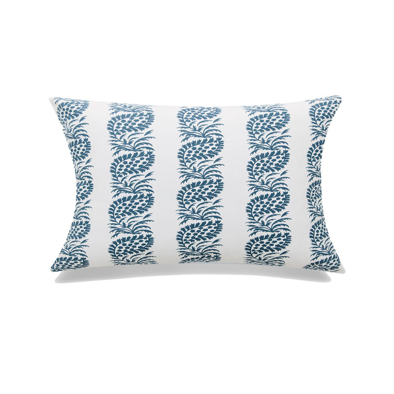 Coussin en coton Block Block, Bleu, H 14 po x l 20 po, Plumes