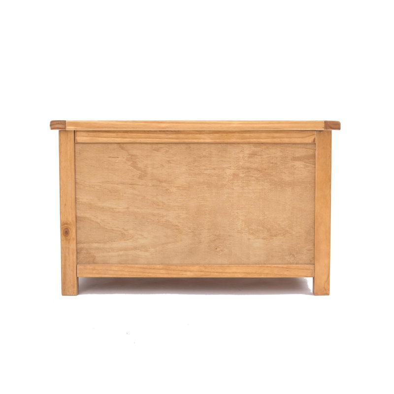 Southington Blanket Chest, Waxed