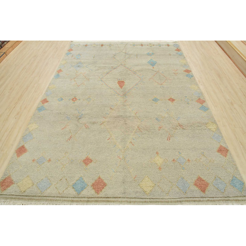 Hand Knotted Wool Oriental Indoor Rug
