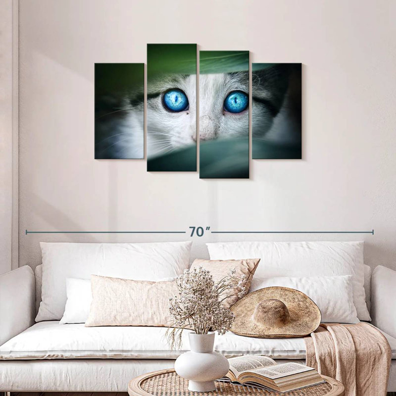 Chat aux yeux de cristal Brampt, H 27 po x l 43 po
