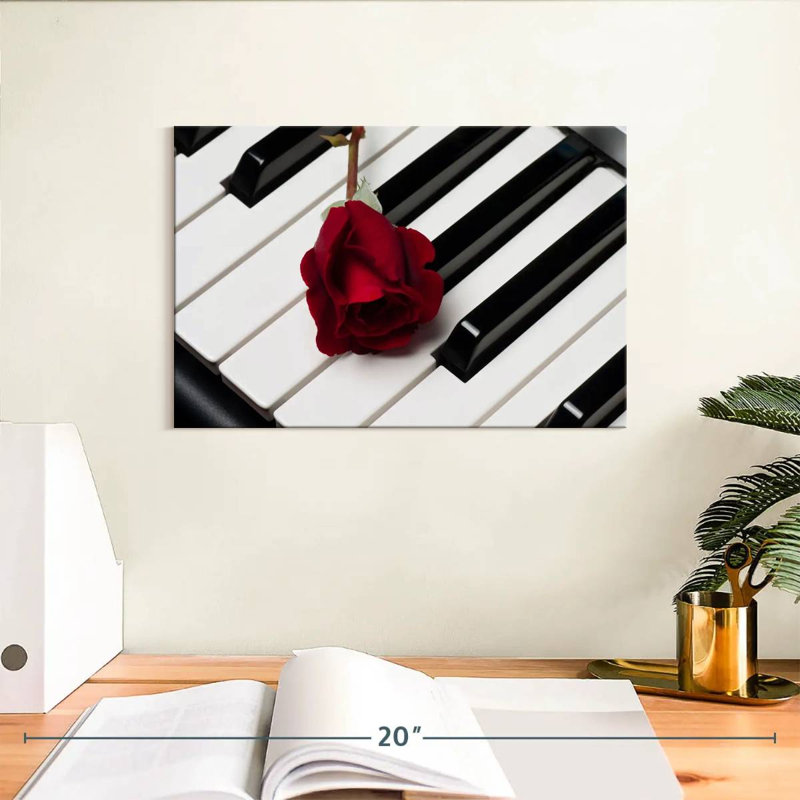 Harnek, touches de piano et rose, H 8 po x l 12 po