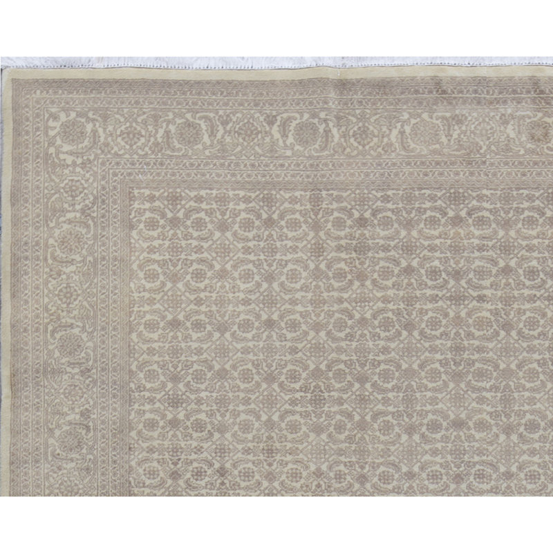 Wool Oriental Area Rug in Brown