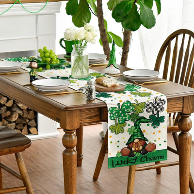 Chemin de table Gnome Lucky Charm