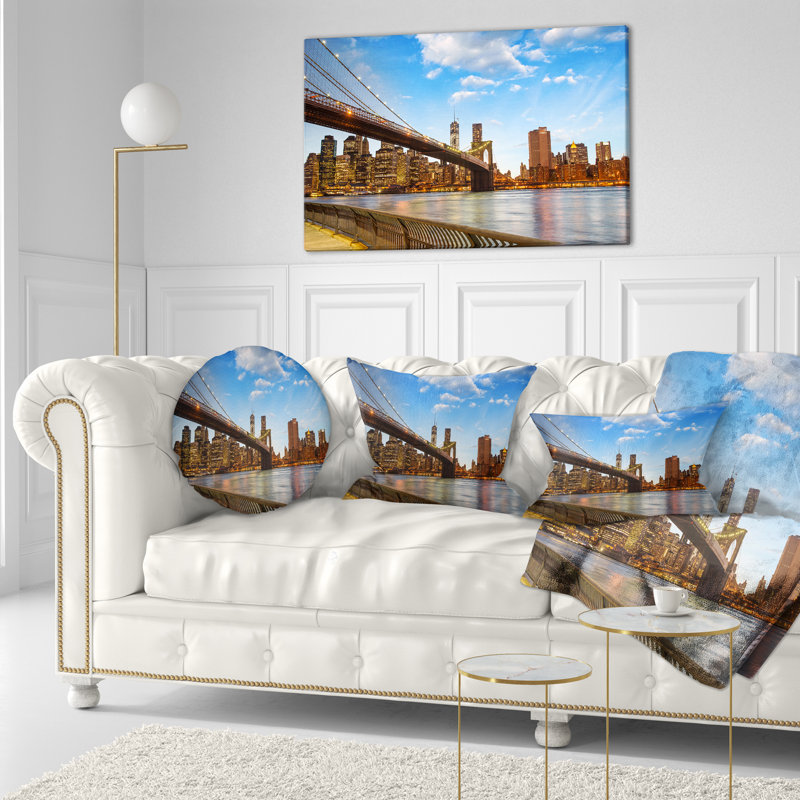 Coussin Cityscape Calm Sky Over Brooklyn Bridge, Rectangulaire, 12 po x 20 po