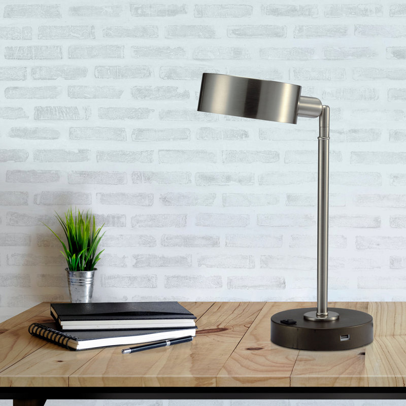 Lampe de bureau 15 "avec port USB 15" (1pc / Ctn) (0,37 / 3,33)