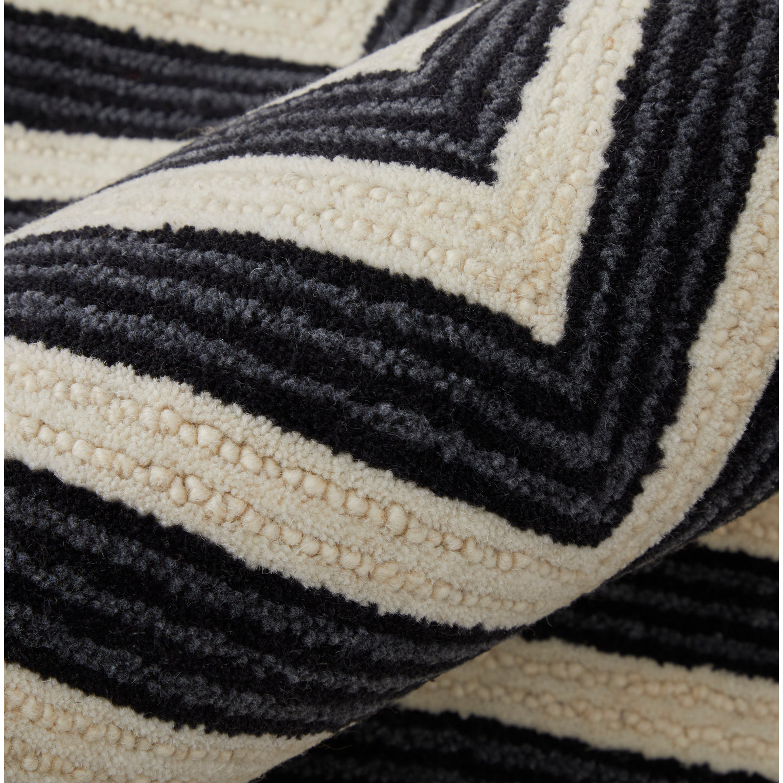 Raku Ivory Black Hand-Woven Abstract Rug, Rectangle 2' x 3'